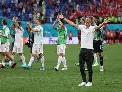 冰岛灭乌克兰，晋级欧洲杯四强圈